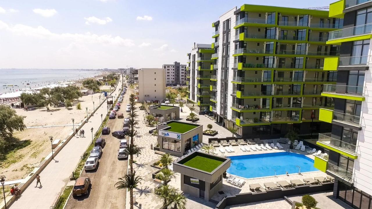 Alezzi Majestic Apartments 115 Năvodari Екстериор снимка