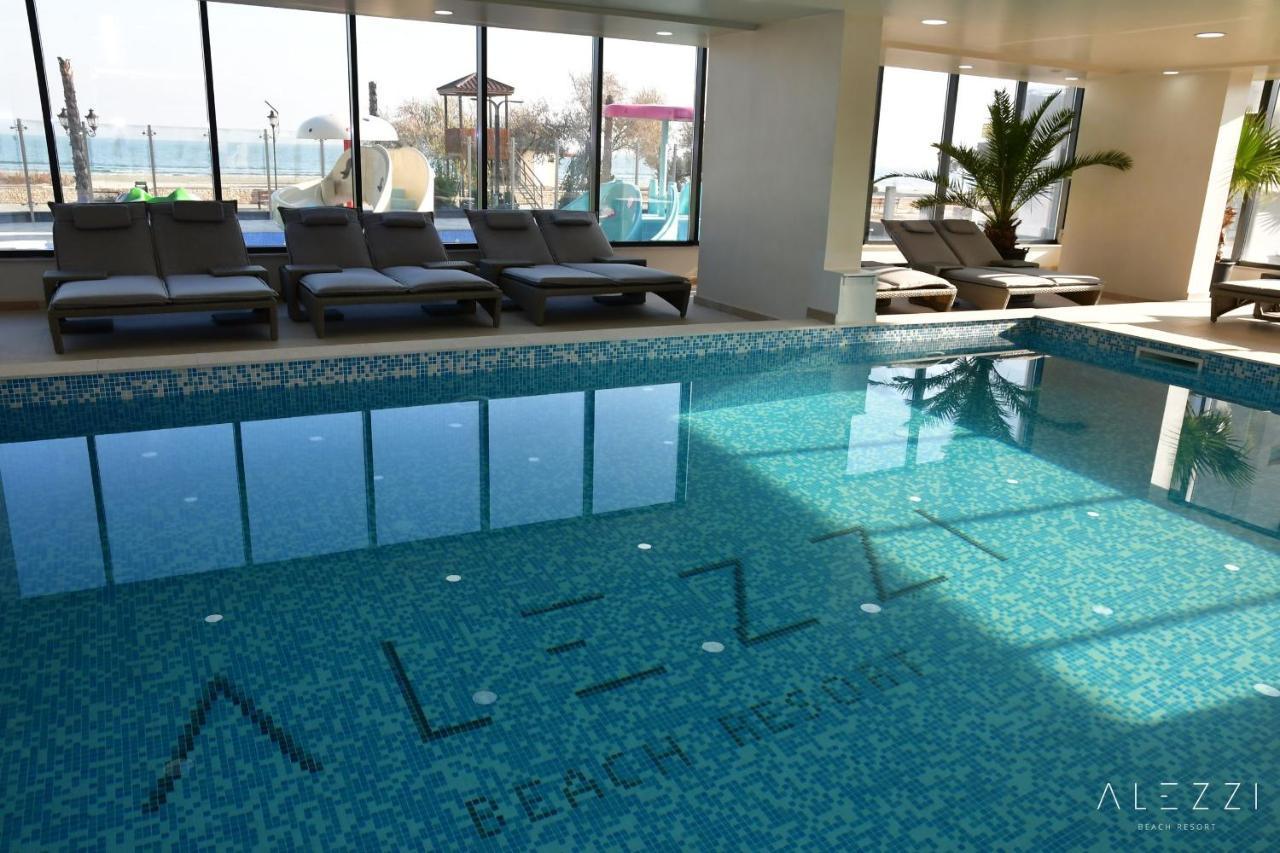 Alezzi Majestic Apartments 115 Năvodari Екстериор снимка