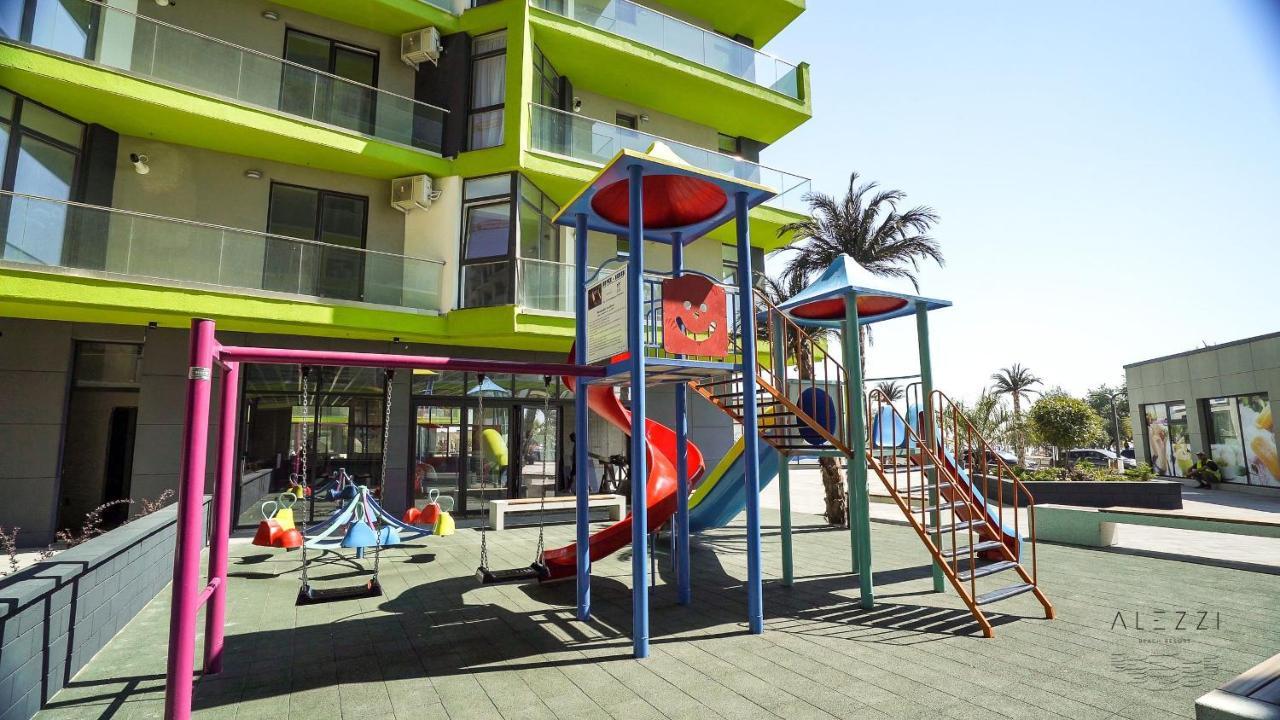 Alezzi Majestic Apartments 115 Năvodari Екстериор снимка